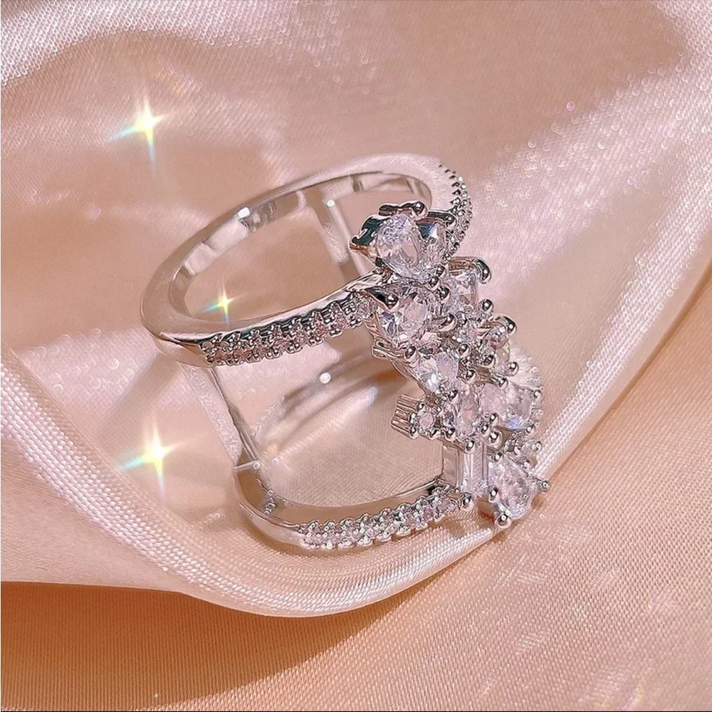 New 925 Silver Flower BlingBling Geometric Ladies Party Birthday Diamond Ring - Picture 2 of 5